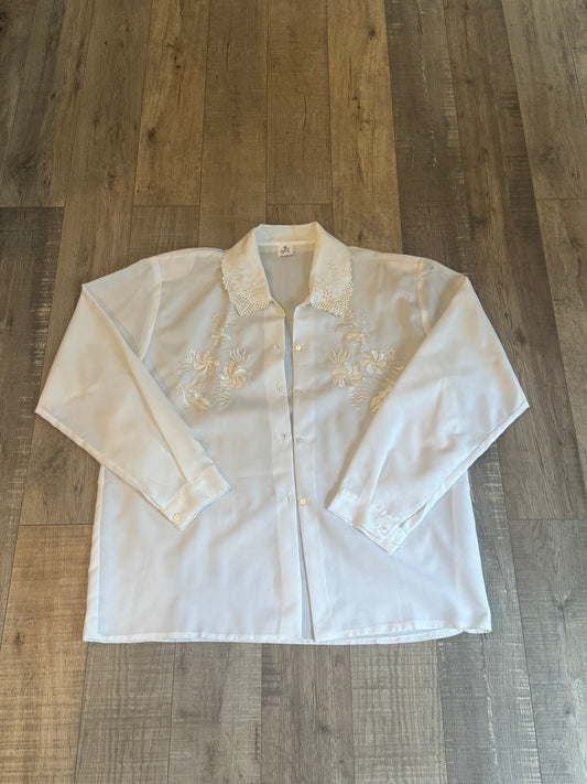 Women’s Shirt lace collar